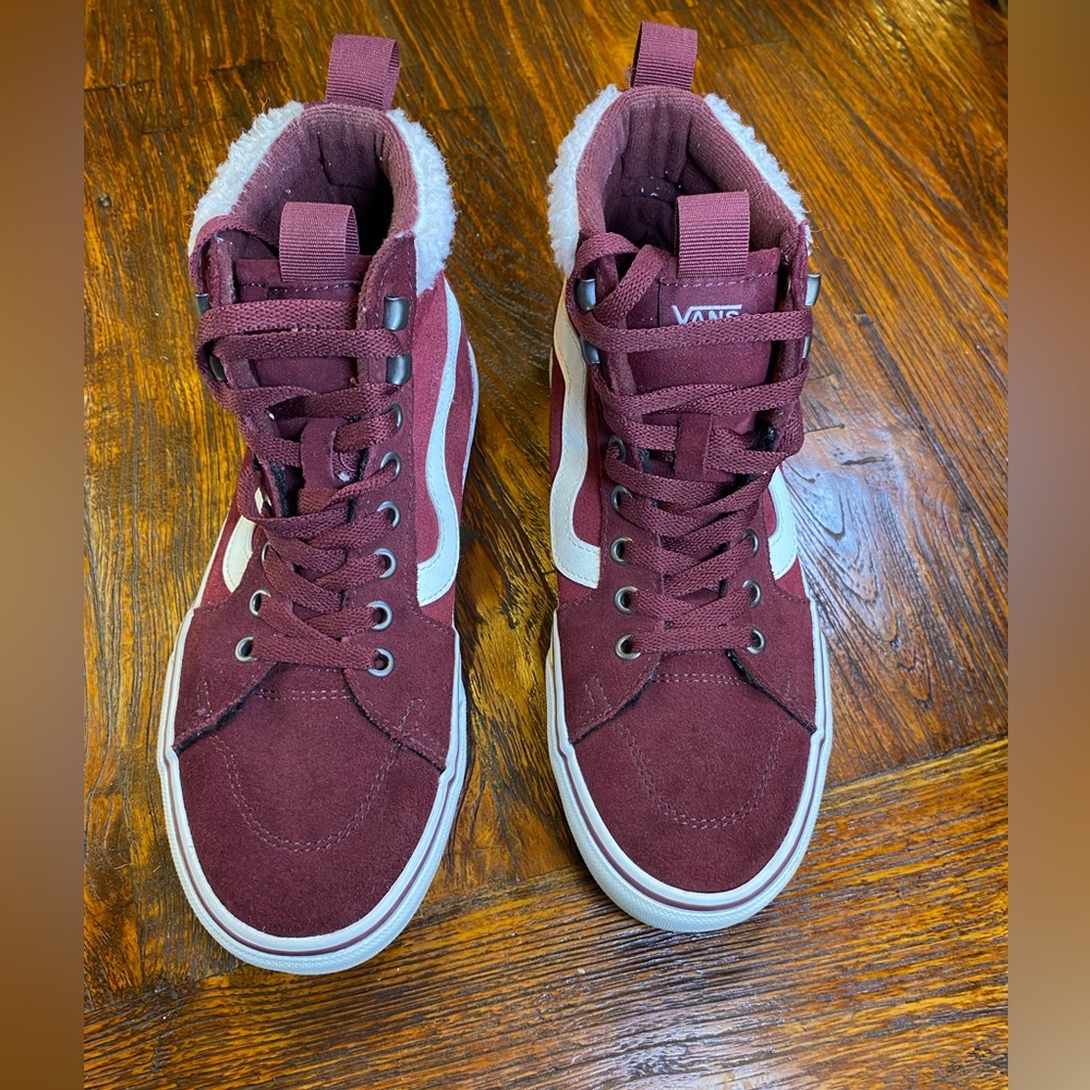 Vans Women’s Filmore Hi Vansguard Suede/Sherpa Shoes, 721356, Port Red women’s 8